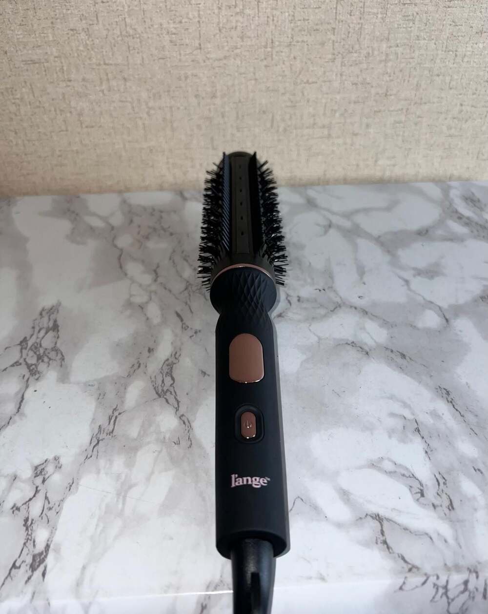 L'ange Le Ceramique Heated Round Brush - Picture 3 of 8